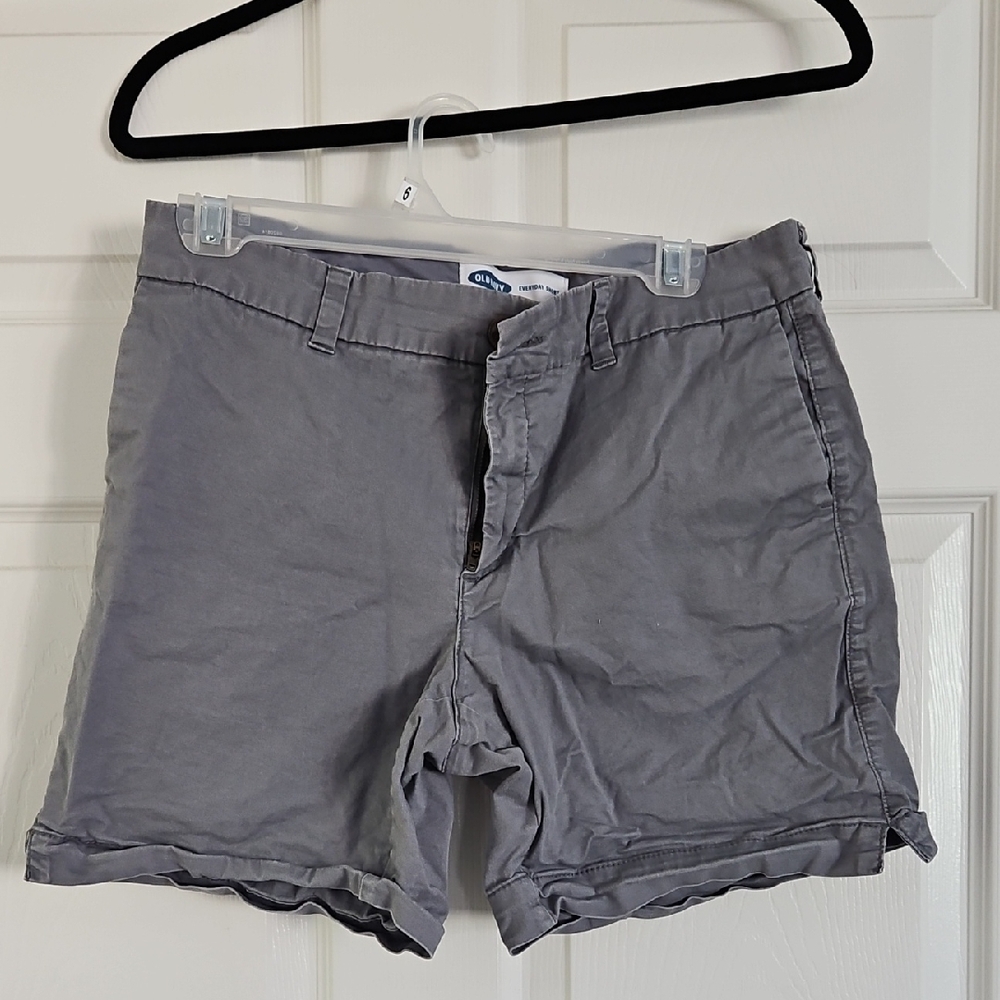Old Navy Gray Womens Flat Front Shorts